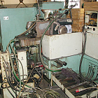 Bruska hrotová univerzální s elektronicky řízeným přísuvem